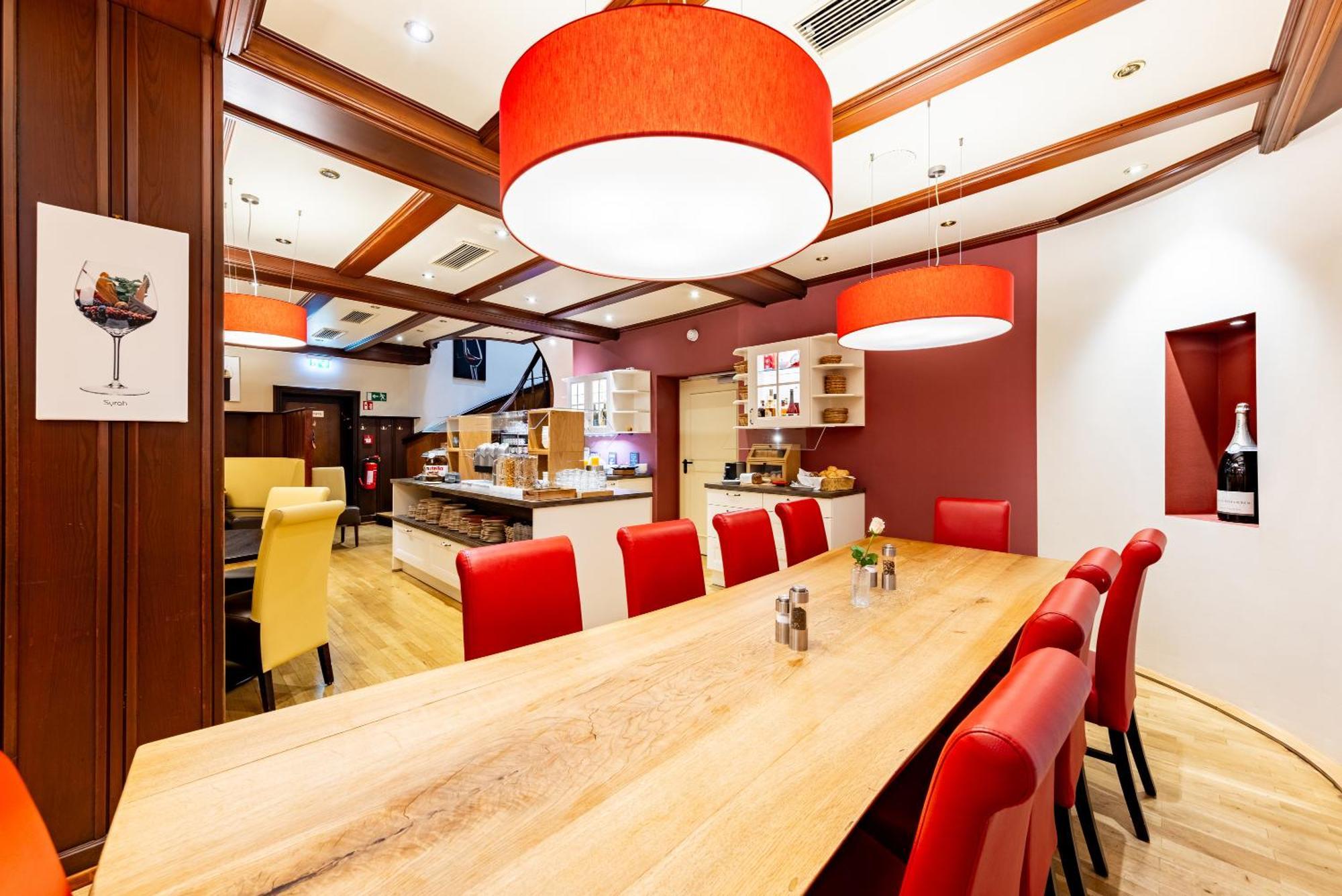 迈伽酒店 美因河畔法兰克福 外观 照片